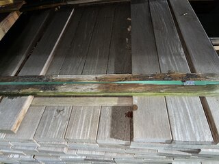 Ca. 216x Ipé hardhouten planken vierzijdig geschaafd, 25x95mm, lengte